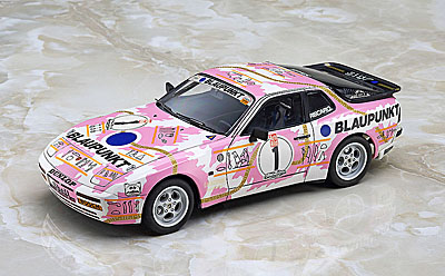  944 �^�[�{ 